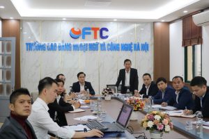 hội nghị xây dựng kế hoạch phát triển cao đẳng ngoại ngữ công nghệ 2021-2026