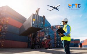 học logistics ra trường làm gì