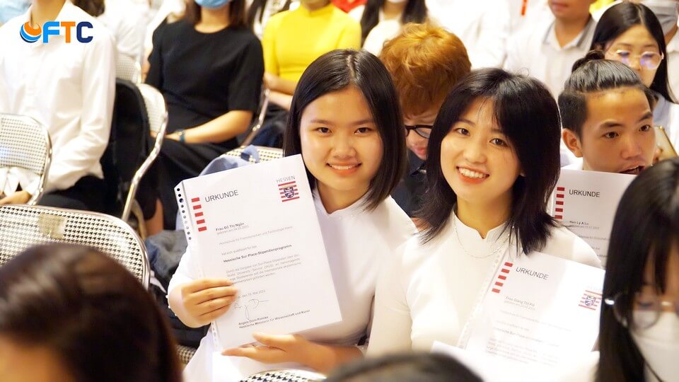 sinh viên FTC nhận học bổng Hessen