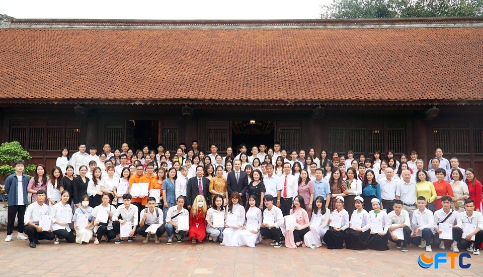 sinh viên FTC nhận học bổng Hessen