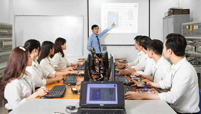 Ngành Công nghệ thông tin là gì Mã tuyển sinh ngành Công nghệ thông tin