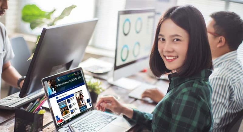 con gái học công nghệ thông tin