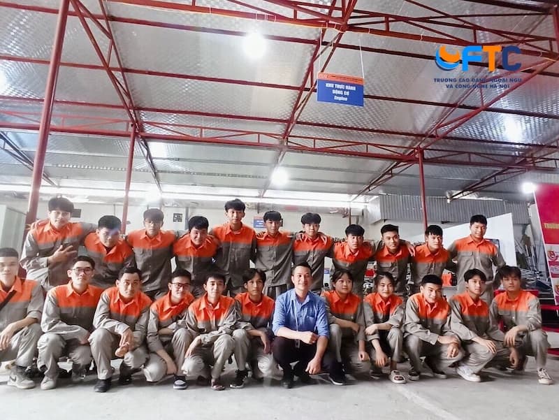 học ngành công nghệ ô tô có tương lai không?