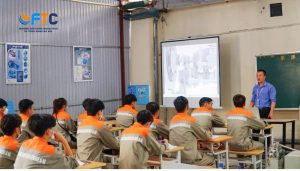 các môn học ngành cơ khí ô tô