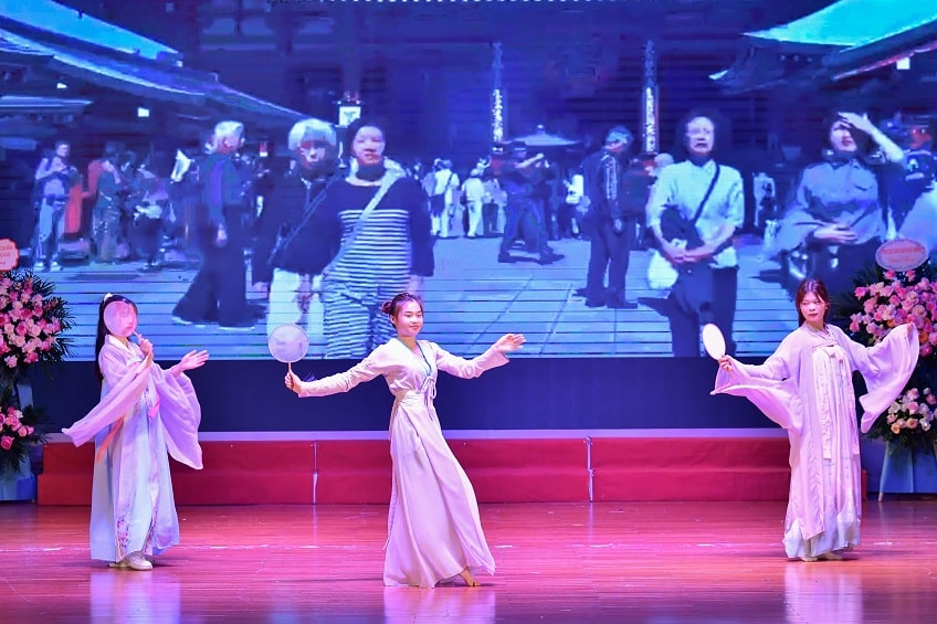 múa Trung Quốc- Mang chủng