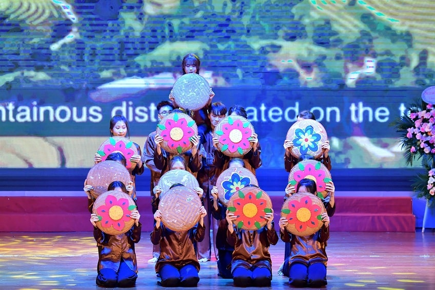 múa Hương lúa