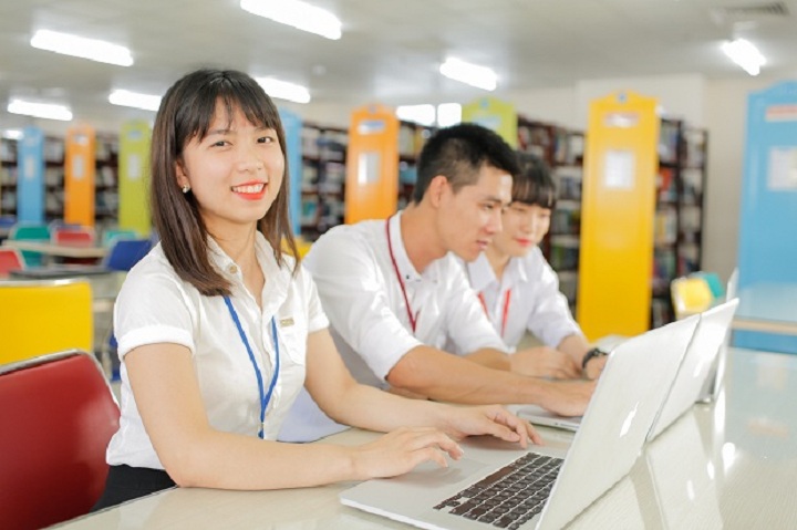Hệ liên thông tiếng Anh là gì Đối tượng học liên thông Tiếng Anh