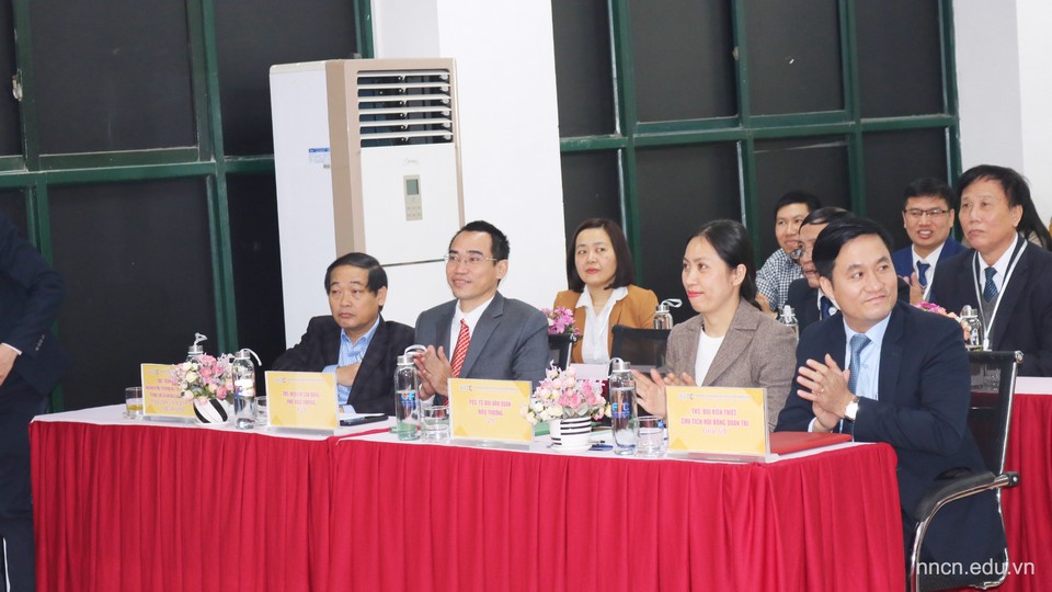 ftc ký kết hợp tác cùng cao đẳng Woosong