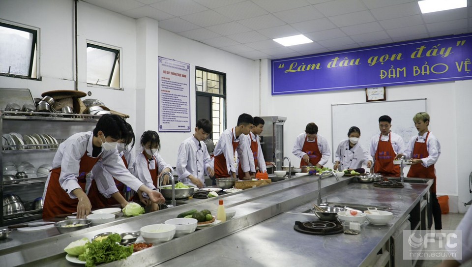 Sinh viên cần rèn luyện nhiều kĩ năng để trở thành đầu bếp chuyên nghiệp