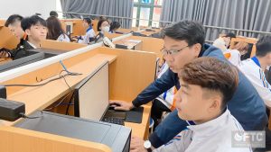 Vai trò môn lập trình cơ bản đối với sinh viên ngành Công nghệ thông tin