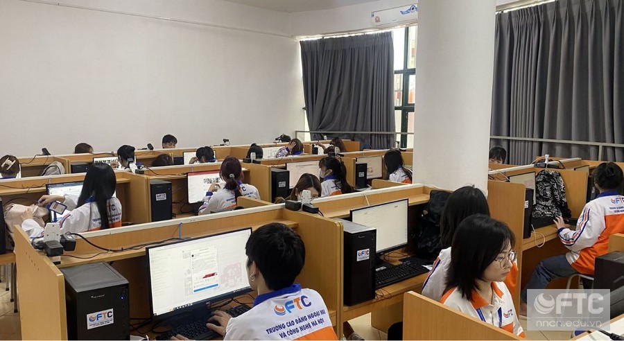 Trường đào tạo Quản trị kinh doanh tốt