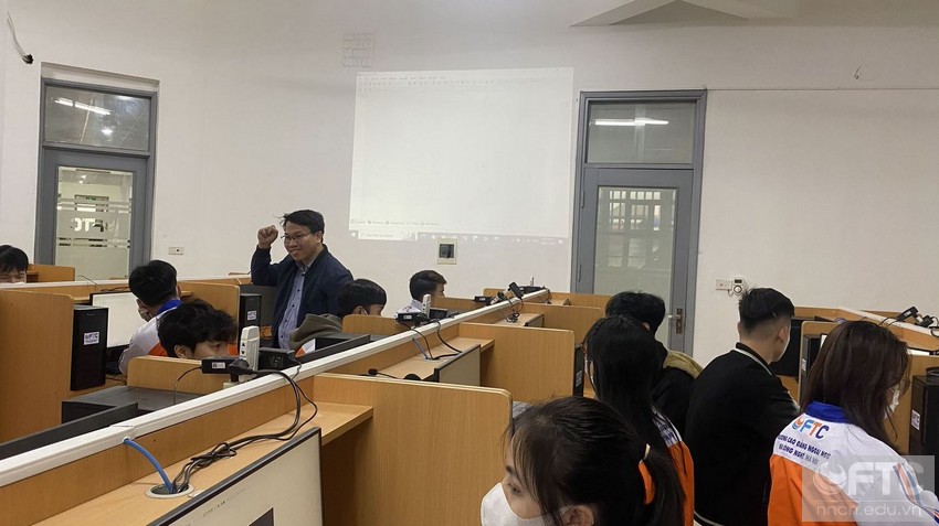 Đăng kí học Công nghệ thông tin nên xem xét những yếu tố nào?