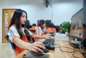 Học cao đẳng công nghệ thông tin có dễ xin việc không?