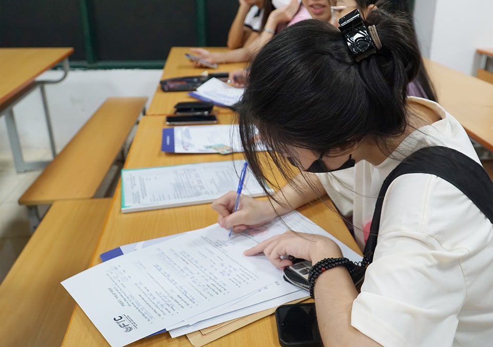 Hoàn thiện hồ sơ nhập học FTC