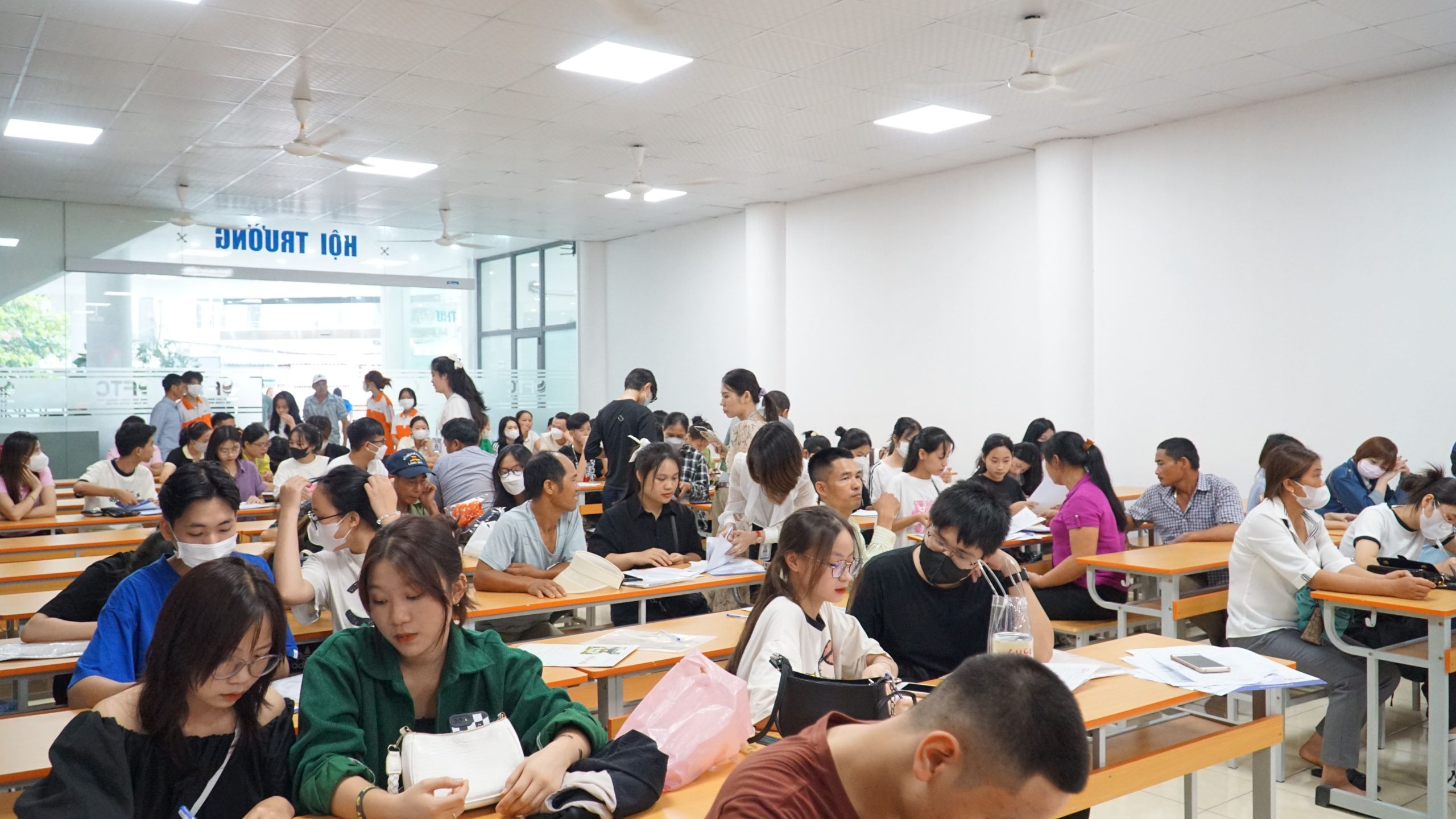 Hoàn thiện hồ sơ nhập học FTC