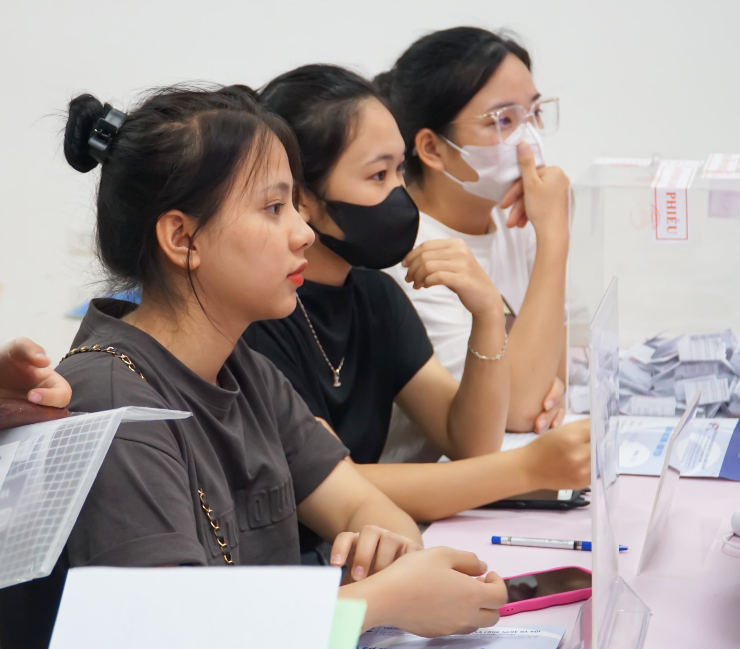 Hoàn thiện hồ sơ nhập học FTC