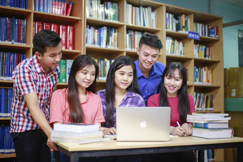 Việc làm quản trị kinh doanh