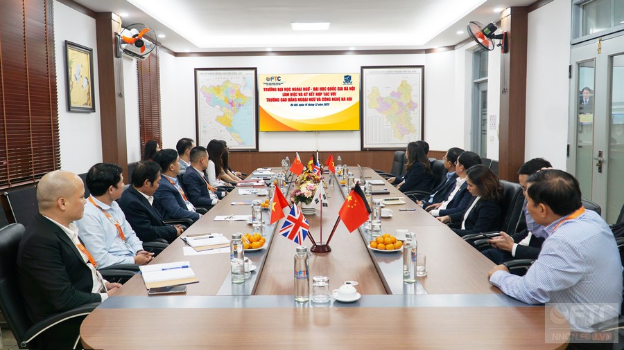 hợp tác đại học ULIS