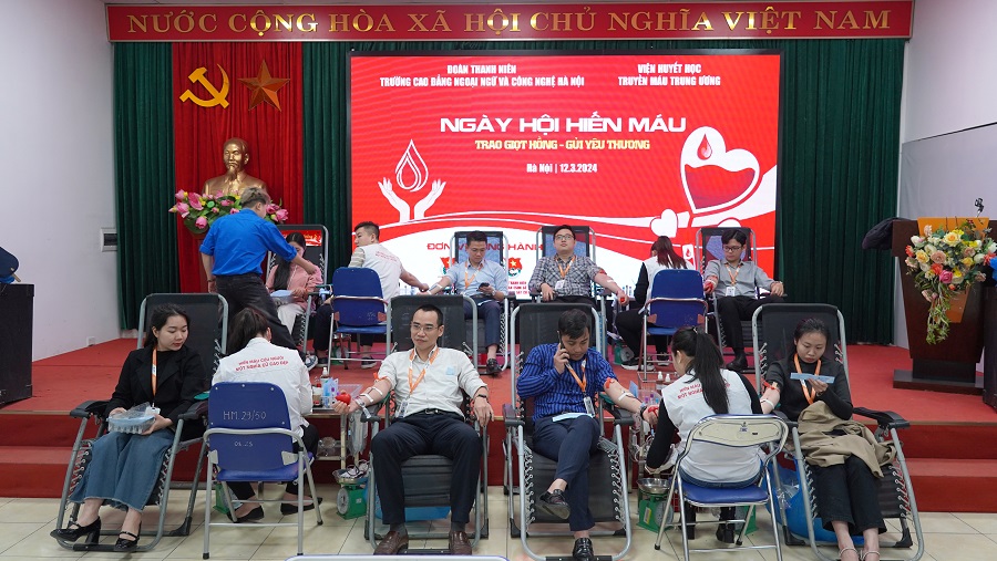 Ngày hội hiến máu tình nguyện