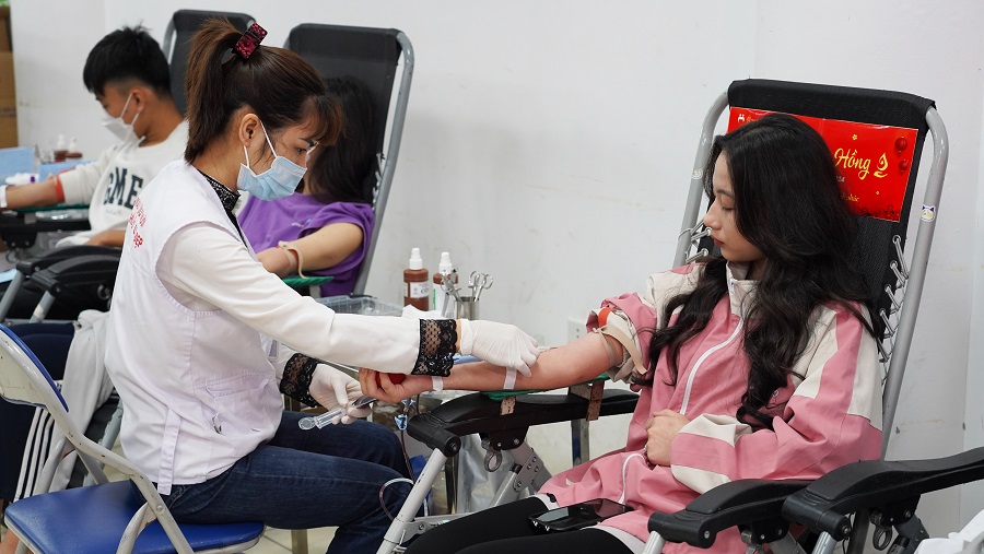 Ngày hội hiến máu tình nguyện