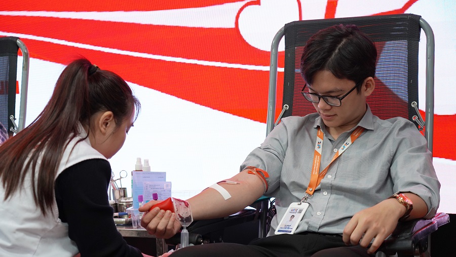 Ngày hội hiến máu tình nguyện