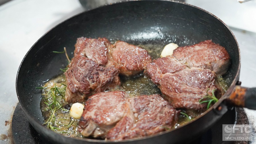 Ngành Kỹ thuật chế biến món ăn