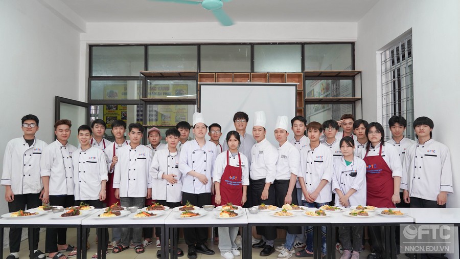 Ngành Kỹ thuật chế biến món ăn