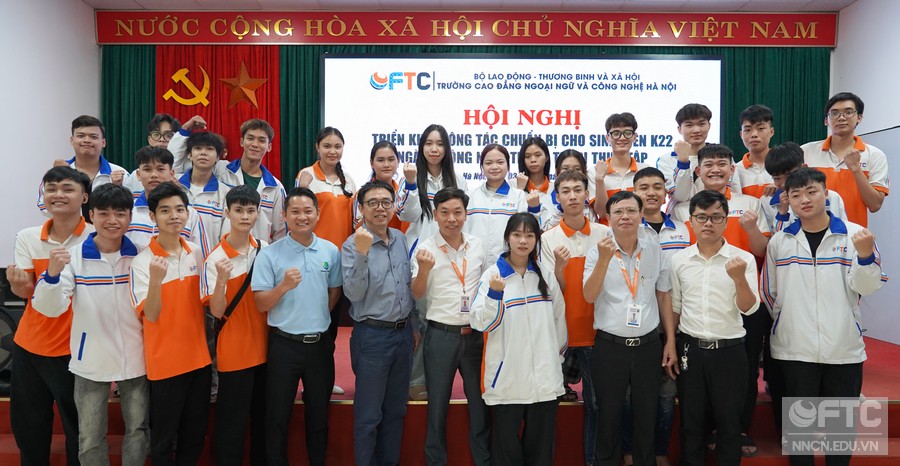 Hội nghị triển khai công tác cho sinh viên K22 ngành Công nghệ thông tin trước khi đi thực tập