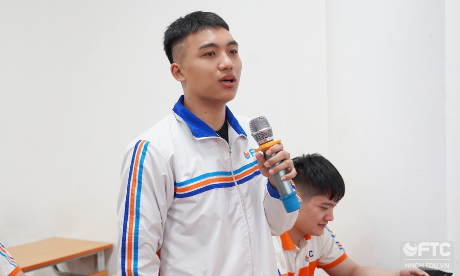 Hội nghị triển khai công tác cho sinh viên K22 ngành Công nghệ thông tin trước khi đi thực tập