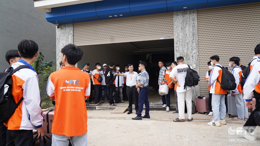 SV K22 thực tập Compal