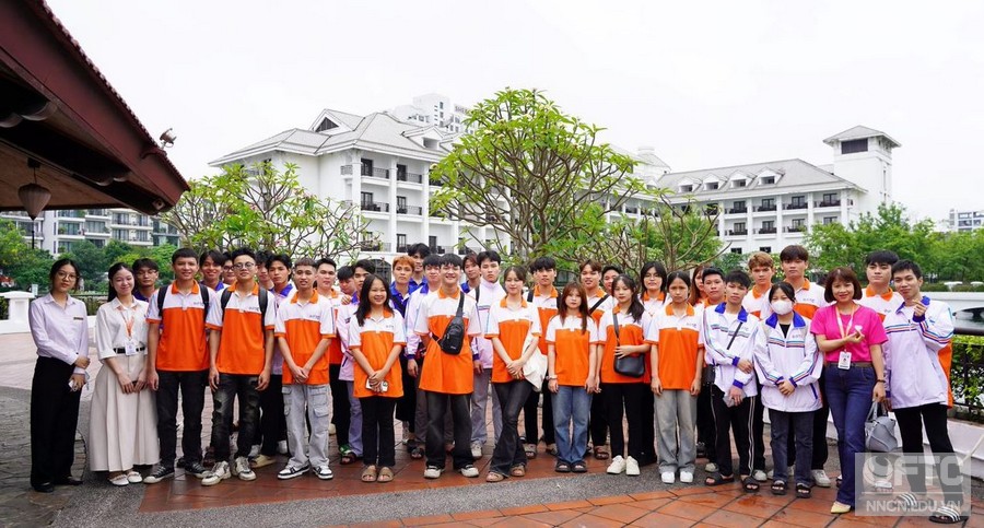 Trải nghiệm khách sạn Intercontinental Hà Nội Westlake