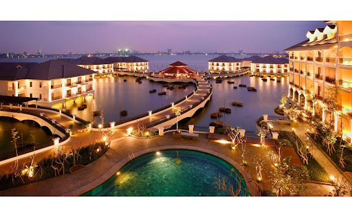 Sinh viên FTC học tập thực tế tại khách sạn Intercontinental Hà Nội