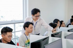 Thời gian xét tuyển, thông báo kết quả, đăng ký nhập học với thí sinh xét học bạ ngành Công nghệ thông tin