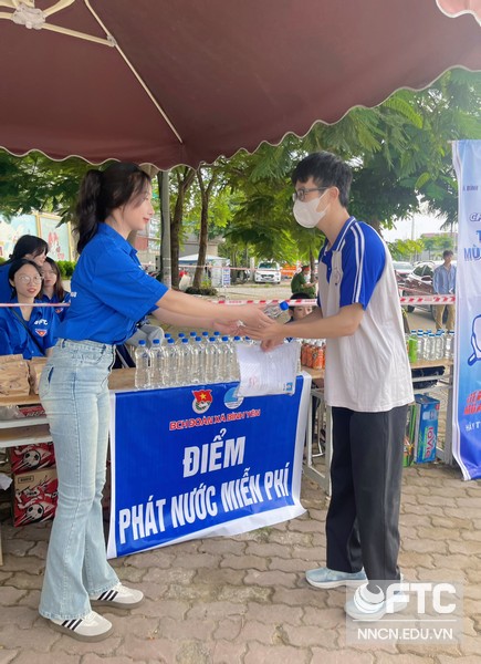 tiếp sức mùa thi năm 2024