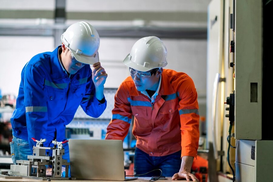 Hỗ trợ 70% học phí ngành Công nghệ kỹ thuật điện, điện tử