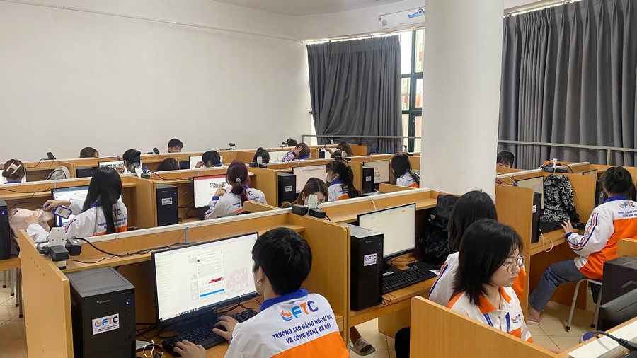 học cao đẳng công nghệ thông tin