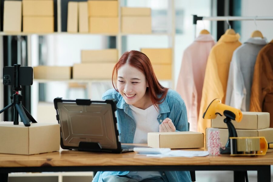 Bao nhiêu điểm thì đủ điều kiện thương mại điện tử