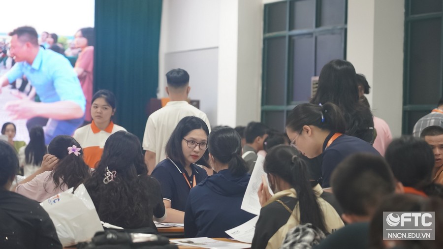 nhập học khóa K24