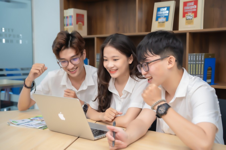 tầm quan trọng của việc học công nghệ thông tin