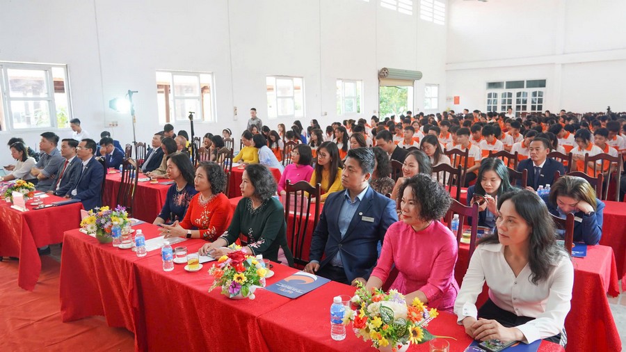 Khai giảng năm học 2024 - 2025 