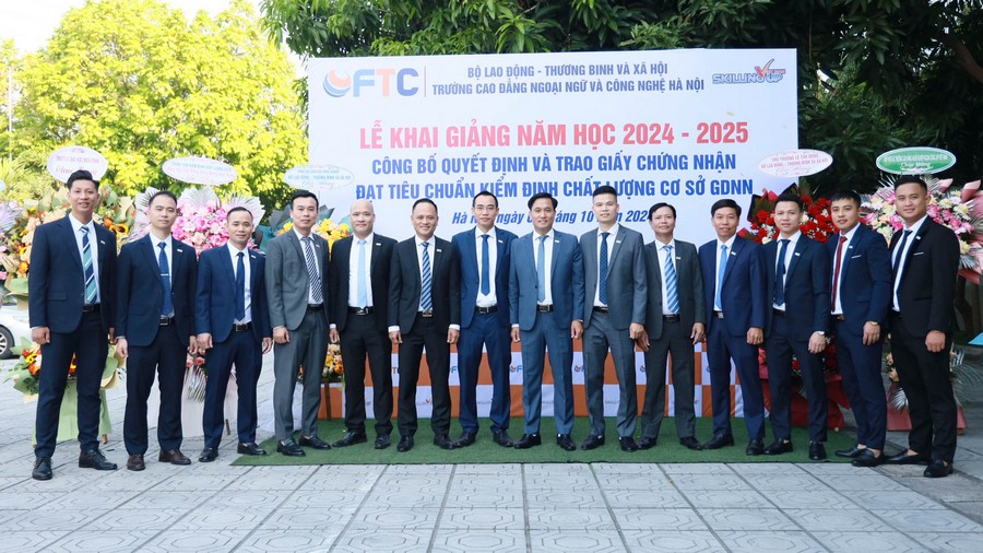 khai giảng năm học 2024 - 2025