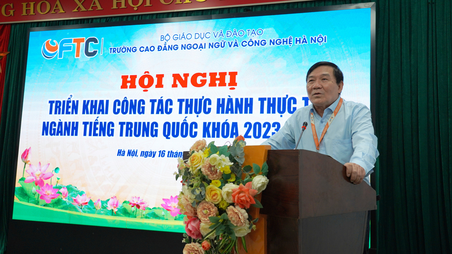 HOI-NGHI-TRIEN-KHAI-THUC-HANH-THUC-TAP-NGANH-TIENG-TRUNG-QUOC-KHOA-2023-–-2025-1