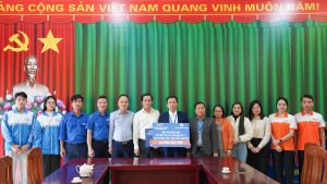 Ung-ho-bao-lu-Thai-Nguyen-5