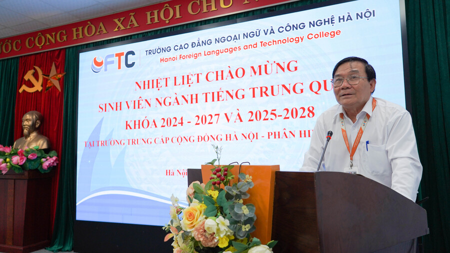 sv-can-bo-ftc-lang-son-ve-ha-noi-7
