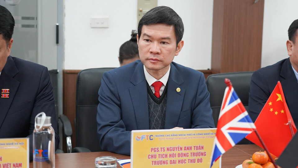 le-ky-ket-hop-tac-chien-luoc-giua-truong-cao-dang-ngoai-ngu-va-cong-nghe-ha-noi-voi-hiep-hoi-doanh-nghiep-nho-va-vua-thanh-pho-ha-noi-5