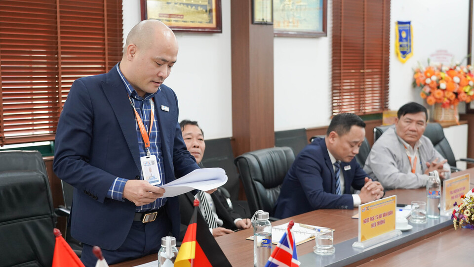 hoi-thao-dao-tao-nguon-nhan-luc-kinh-te-halal-va-ngon-ngu-a-rap-14