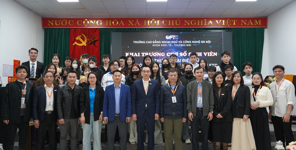 cho-so-sinh-vien-ftc-2026-28