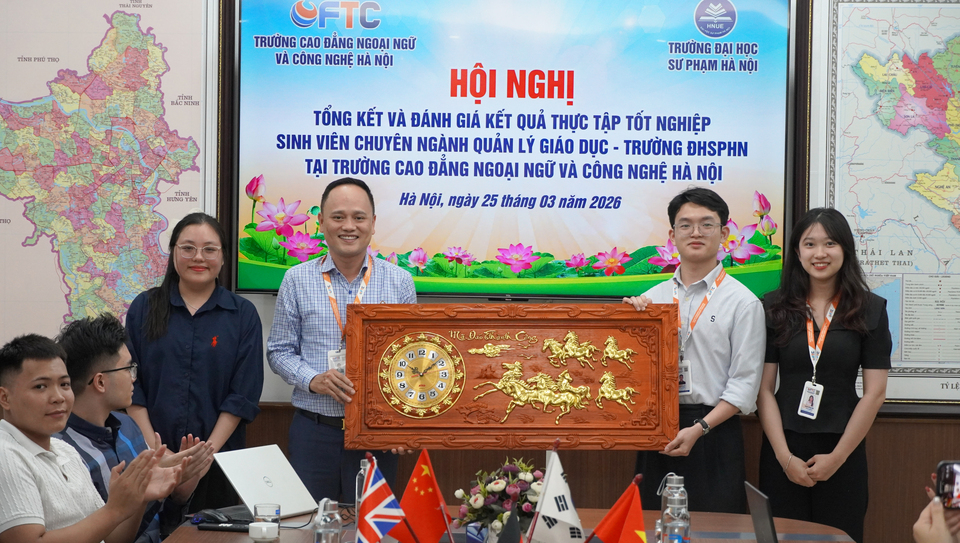Hoi-nghi-tong-ket-va-danh-gia-ket-qua-thuc-tap-sinh-vien-QLGD-cua-Truong-DHSPHN