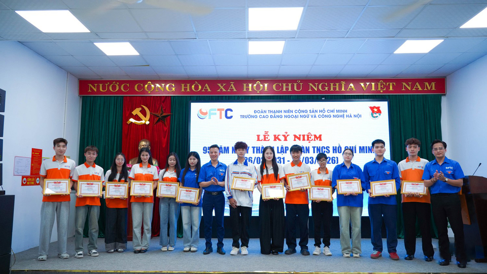 Tuoi-tre-FTC-tu-hao-tiep-noi-hanh-trinh-95-nam-cua-Doan-TNCS-Ho-Chi-Minh